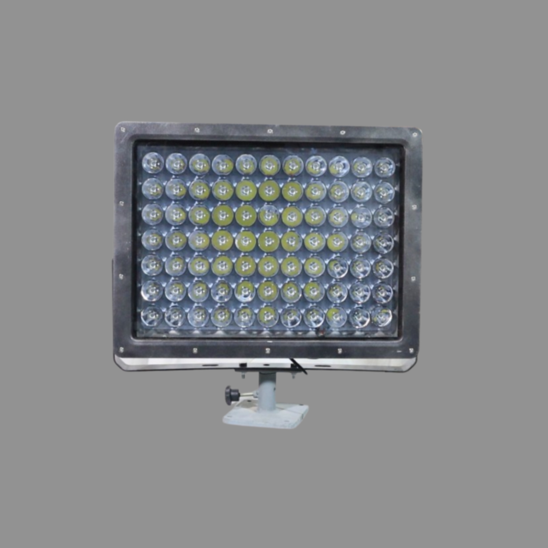 1+ KM Range Manual Revolving Search Light - Image 2